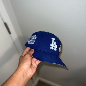Hat Club x LA Dodgers fitted hat (Size 7 1/8)